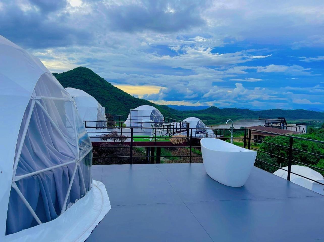 สกายเบย์ เชียงคาน Hotel Pha Baen Eksteriør billede